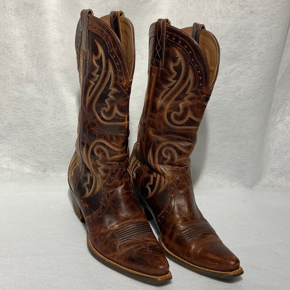 ARIAT Women’s Cowboy Boots. ATS Advanced Torque Stability. Size 10 B.